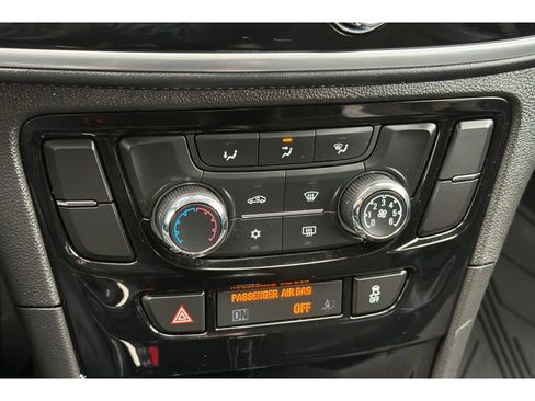 Used 2018 Buick Encore Preferred image 22