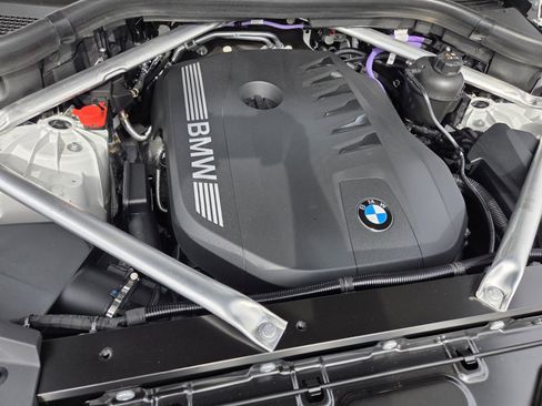 New 2026 BMW X5 sDrive40i image 18