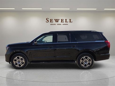 New 2025 Ford Expedition Max Active image 2