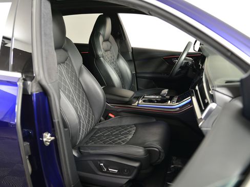 Used 2023 Audi SQ8 Premium Plus w/ SQ8 Luxury Package image 18