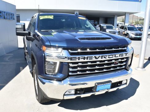 Certified 2022 Chevrolet Silverado 2500 LTZ w/ LTZ Plus Package image 10