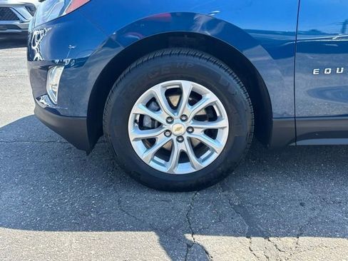 Used 2020 Chevrolet Equinox LT w/ Driver Convenience Package FWD image 10