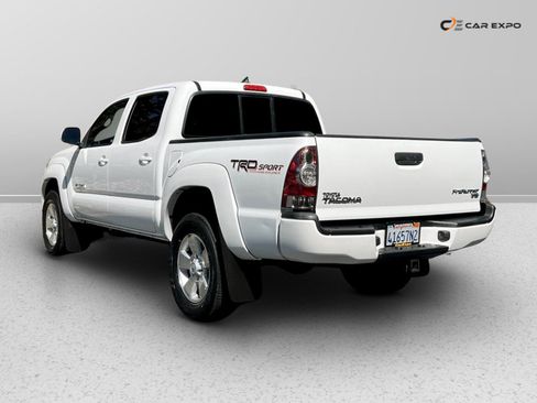 Used 2015 Toyota Tacoma PreRunner image 7