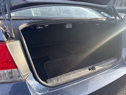 Used 2013 Subaru Legacy 3.6R Limited image 45