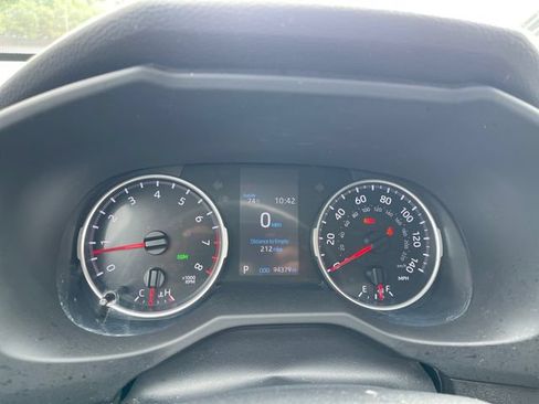 Used 2021 Toyota RAV4 LE AWD/4WD image 23
