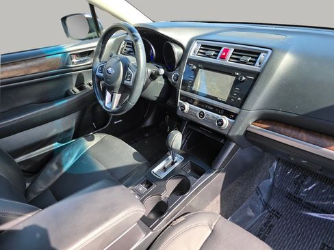 Used 2015 Subaru Outback 2.5i Limited AWD/4WD image 31