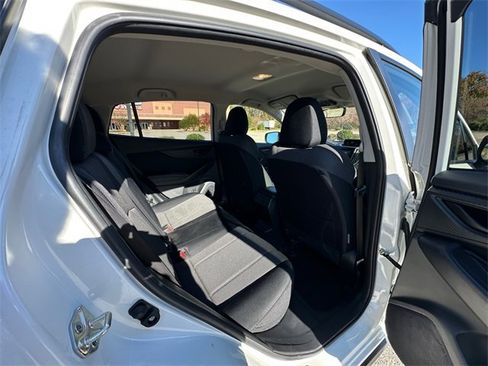 Used 2022 Subaru Crosstrek 2.0i image 17