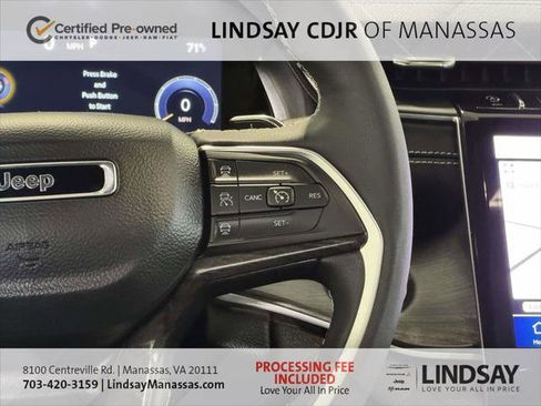 Certified 2025 Jeep Grand Cherokee Limited w/ Luxury Tech Group II AWD/4WD image 30