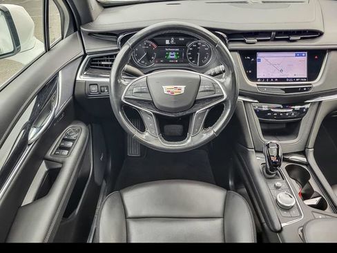 Certified 2023 Cadillac XT5 Premium Luxury AWD/4WD image 14
