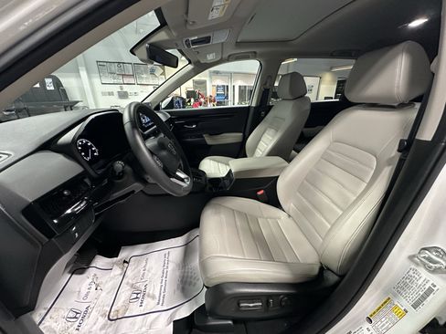 Used 2024 Honda CR-V EX-L image 8