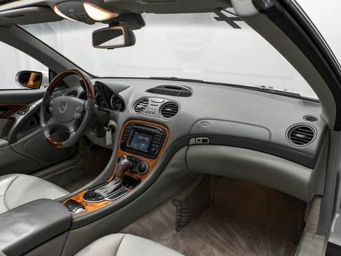 Used 2004 Mercedes-Benz SL 500 image 40
