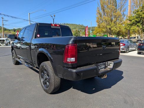 Used 2018 RAM 2500 Laramie w/ Sport Appearance Group AWD/4WD image 16