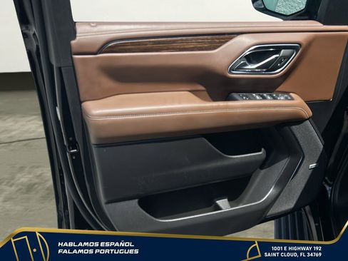 Used 2024 Chevrolet Suburban High Country AWD/4WD image 10