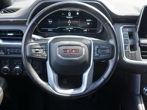 Used 2022 GMC Yukon SLE AWD/4WD image 13