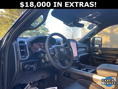 Used 2025 RAM 2500 Laramie w/ Night Edition image 24