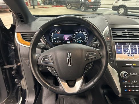 Used 2019 Lincoln MKC Reserve w/ MKC Climate Package image 14
