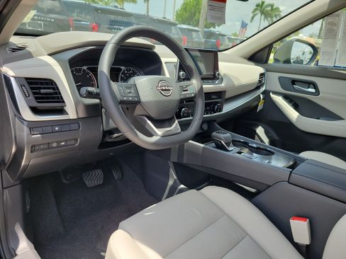 New 2026 Nissan Rogue Dark Armor FWD image 9