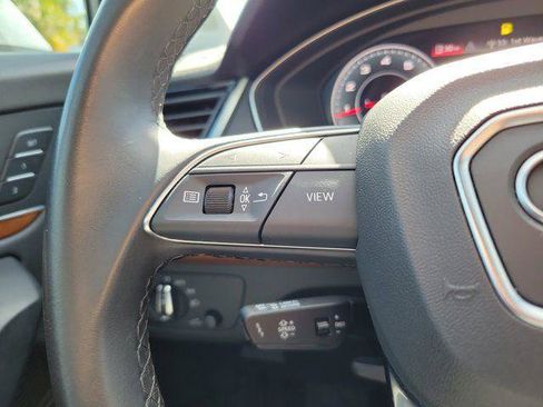 Certified 2023 Audi Q5 Premium Plus w/ Premium Plus Package AWD/4WD image 22