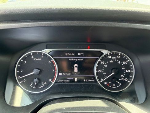 Used 2025 Nissan Rogue SV FWD image 9
