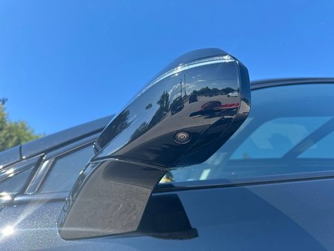 Used 2024 Cadillac XT5 Sportv w/ Technology Package AWD/4WD image 36
