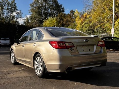 Used 2015 Subaru Legacy 2.5i Premium w/ Moonroof Package image 4