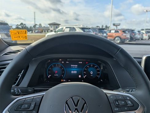 New 2026 Volkswagen Atlas Cross Sport SEL Premium R-Line image 33