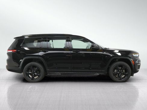 Used 2024 Jeep Grand Cherokee L Limited w/ Luxury Tech Group II AWD/4WD image 6