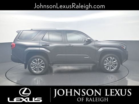 Used 2025 Toyota 4Runner Limited image 6