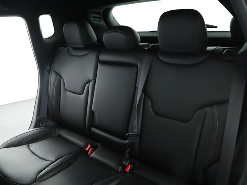 New 2026 Jeep Compass Limited image 5