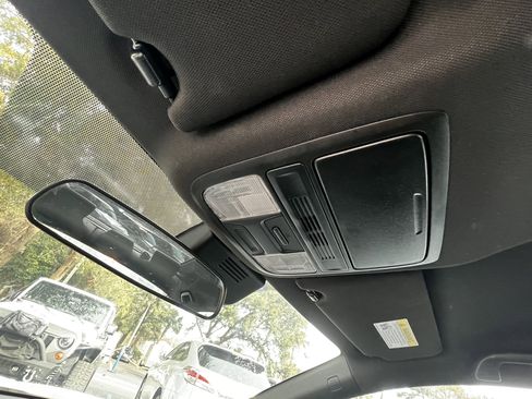 Used 2019 Honda Accord Sport image 28