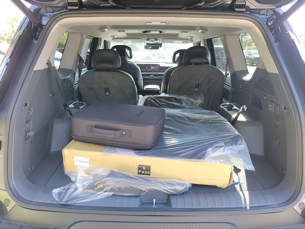 New 2026 Kia EV9 Light RWD image 15