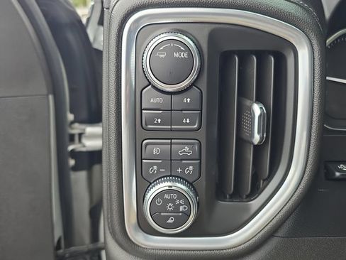 Certified 2021 GMC Sierra 2500 Denali w/ Denali Ultimate Package AWD/4WD image 24