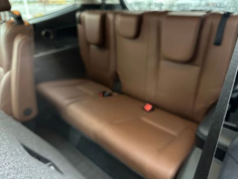 Used 2019 Subaru Ascent Touring image 15