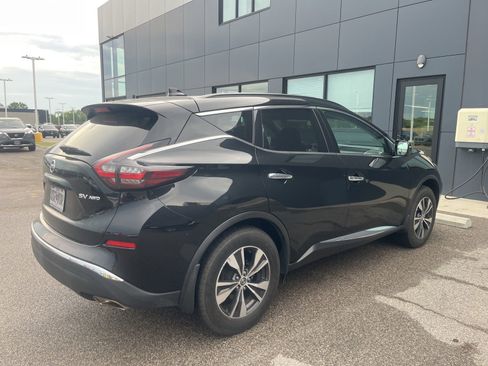 Used 2019 Nissan Murano SV AWD/4WD image 3