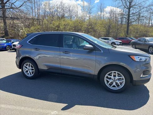 Used 2021 Ford Edge SEL w/ Convenience Package image 17