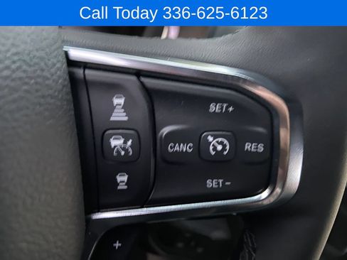 New 2026 RAM 2500 Laramie AWD/4WD image 18