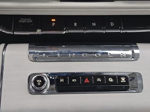 New 2026 Lincoln Aviator Reserve image 11