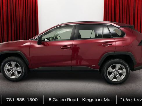 Certified 2022 Toyota RAV4 LE AWD/4WD image 7