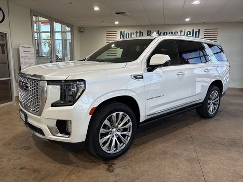 Used 2023 GMC Yukon Denali AWD/4WD image 1