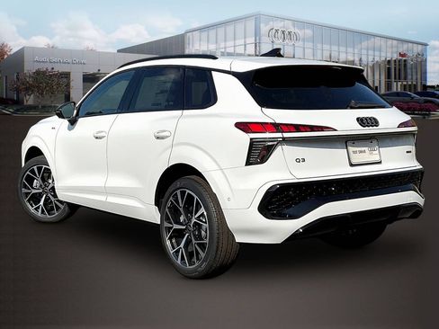New 2026 Audi Q3 quattro 2.0T AWD/4WD image 3