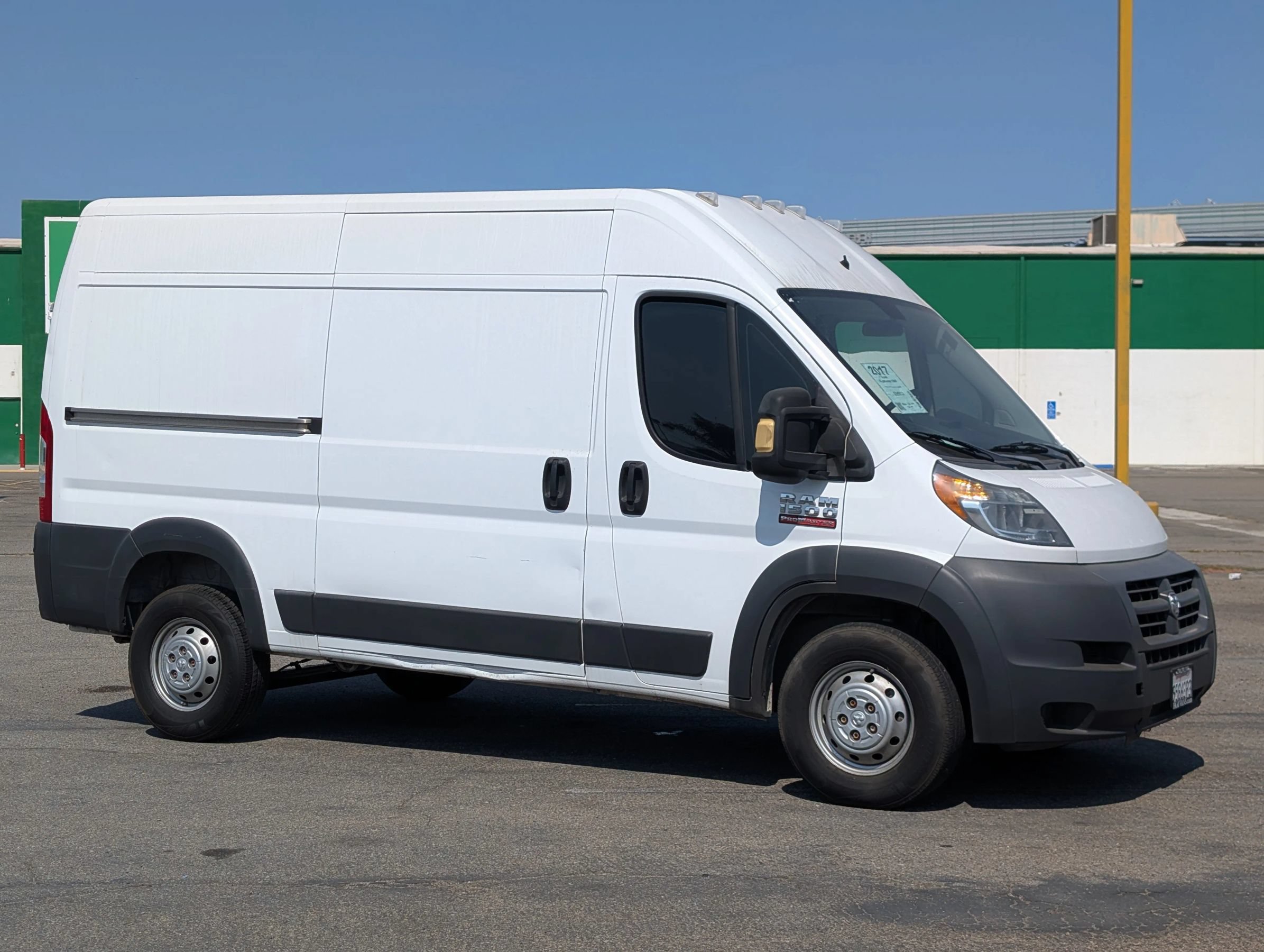 Used 2017 RAM ProMaster 1500 FWD image 1