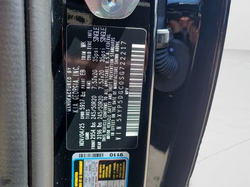 Used 2025 Kia Telluride SX Prestige X-Line AWD/4WD image 29