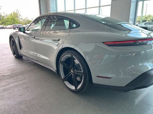 Used 2021 Porsche Taycan 4S AWD/4WD image 11