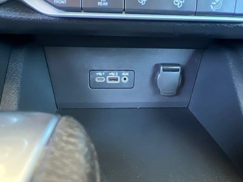 Used 2020 Nissan Sentra SV w/ Trunk Package FWD image 52