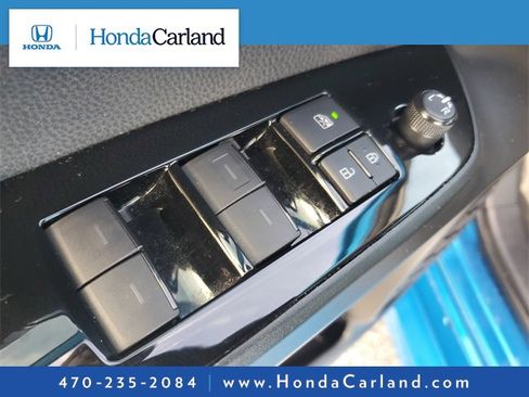 Used 2020 Toyota Prius XLE image 9