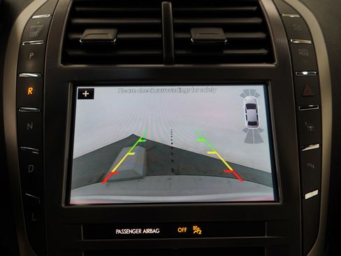 Used 2019 Lincoln MKZ Reserve image 23