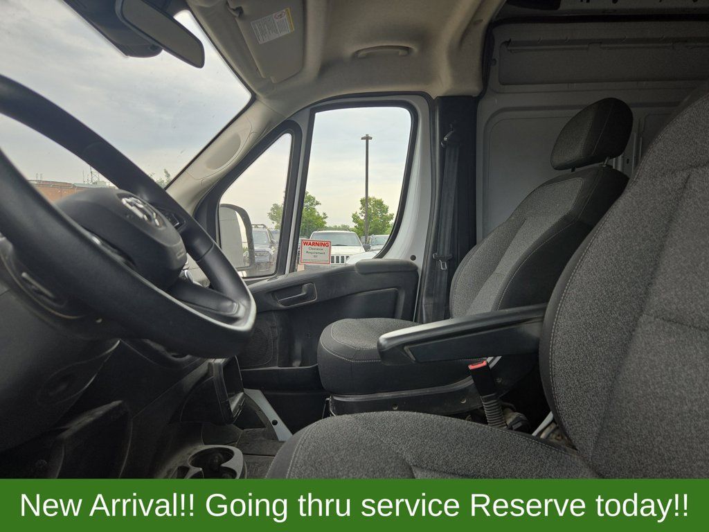 Used 2023 RAM ProMaster 2500 FWD image 3