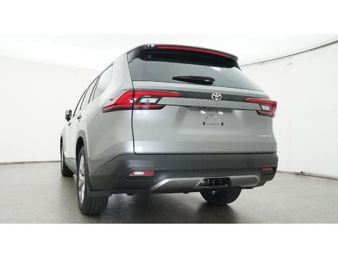 New 2026 Toyota Grand Highlander Limited image 22