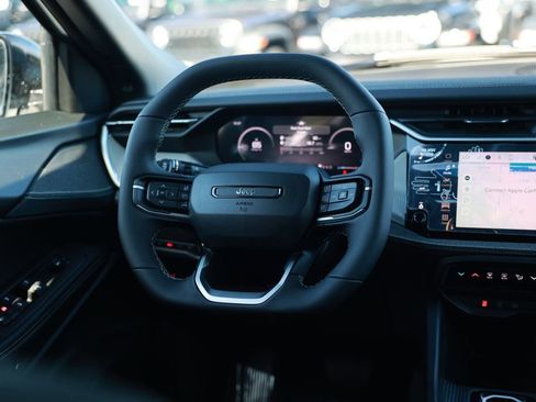 New 2026 Jeep Cherokee Laredo image 23