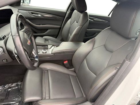 Used 2025 Cadillac CT5 Sport image 9